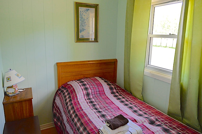 Cottage Rental, Doran Bay Resort, Iroquois,Ontario,Canada Cottage 1